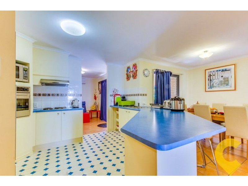 21 Alan Crescent, Eight Mile Plains QLD 4113