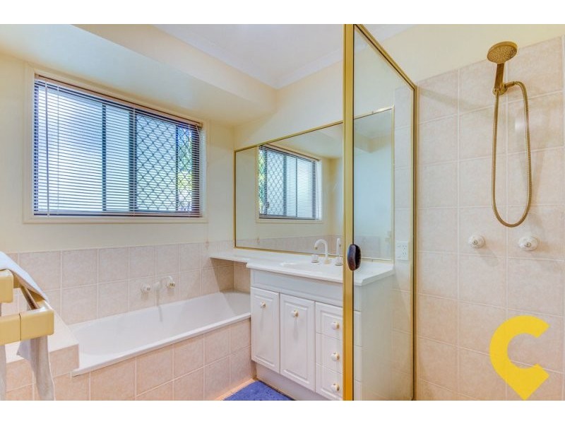 21 Alan Crescent, Eight Mile Plains QLD 4113