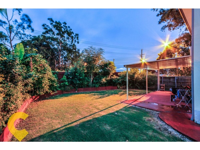 17 Hoop Pine Place, Sunnybank Hills QLD 4109