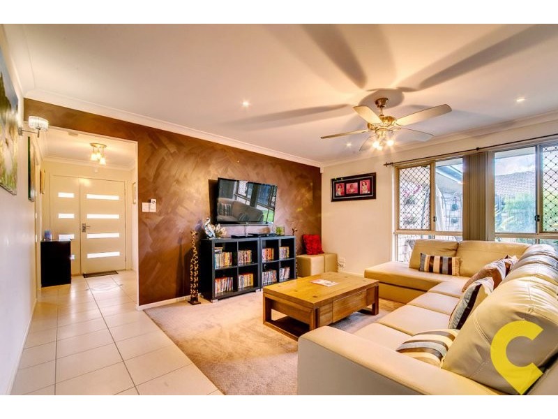 18 Hatia Place, Kuraby QLD 4112