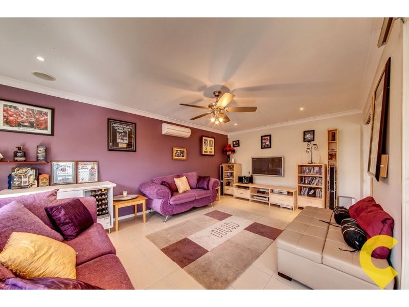 18 Hatia Place, Kuraby QLD 4112