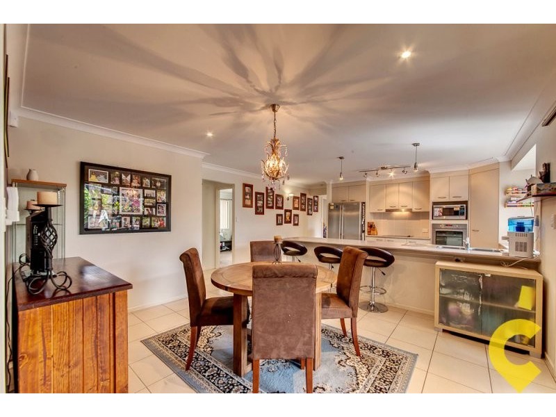 18 Hatia Place, Kuraby QLD 4112