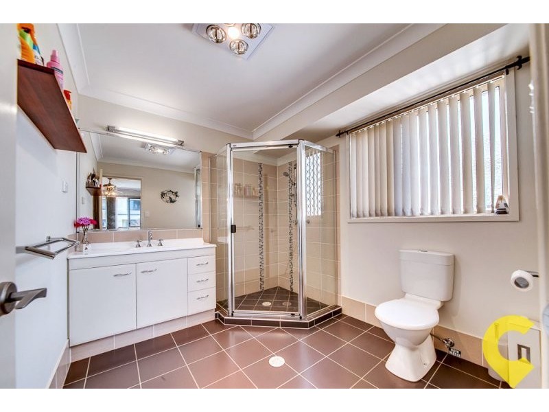 18 Hatia Place, Kuraby QLD 4112