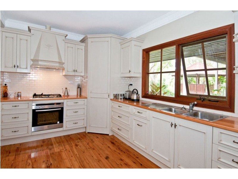 381 Tamborine Mountain Road, Tamborine QLD 4270