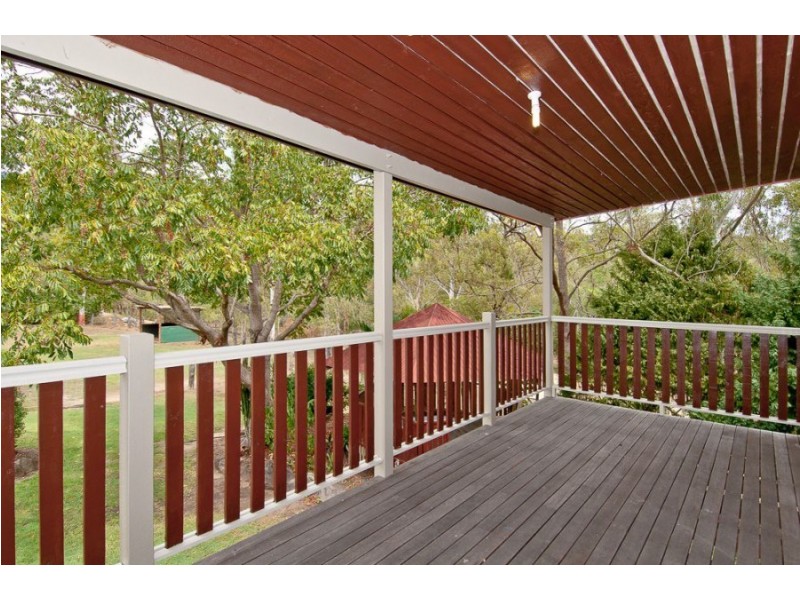 381 Tamborine Mountain Road, Tamborine QLD 4270
