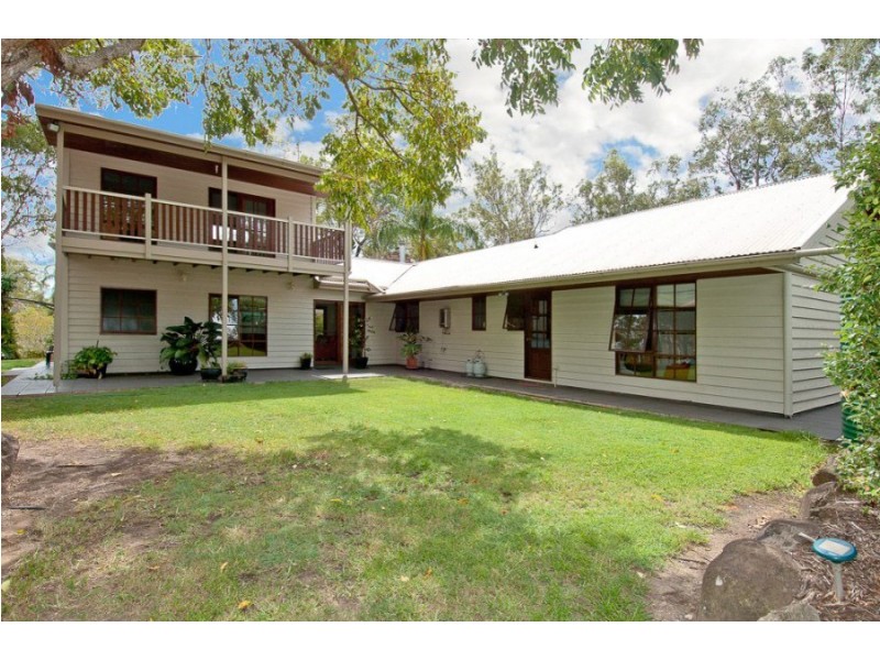 381 Tamborine Mountain Road, Tamborine QLD 4270