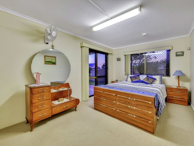 43 Oakleaf Street, Eight Mile Plains QLD 4113