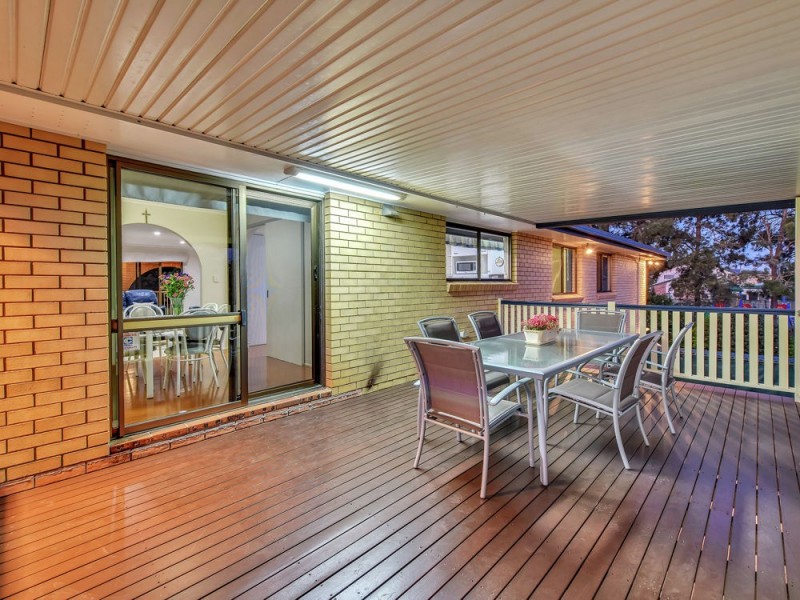 43 Oakleaf Street, Eight Mile Plains QLD 4113