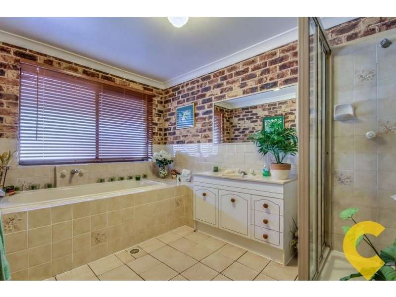 119 Talinga Drive, Park Ridge QLD 4125