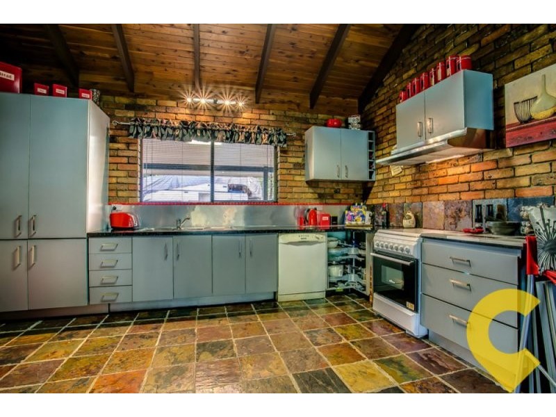 216 Jones Road, Bellbird Park QLD 4300