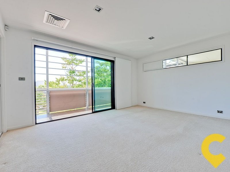 7 Ebb Court, Bulimba QLD 4171