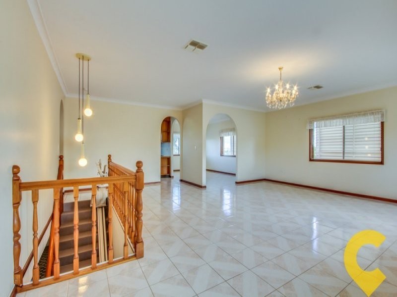 7 Bordeaux Street, Eight Mile Plains QLD 4113