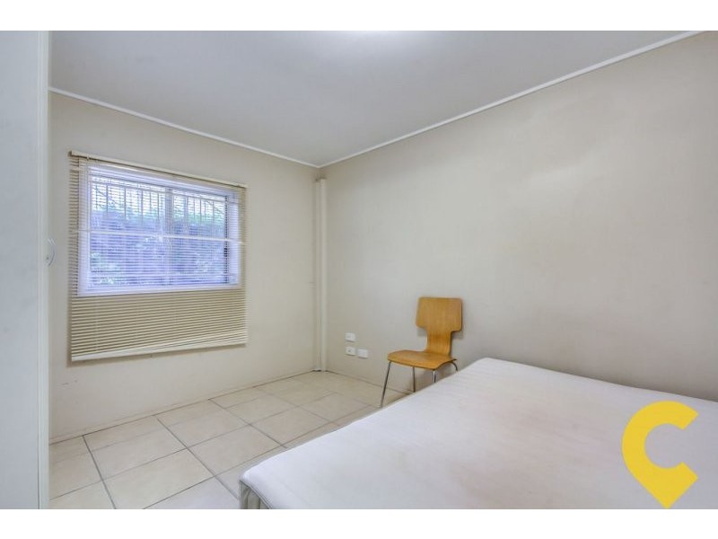 190 Bapaume Road, Holland Park West QLD 4121