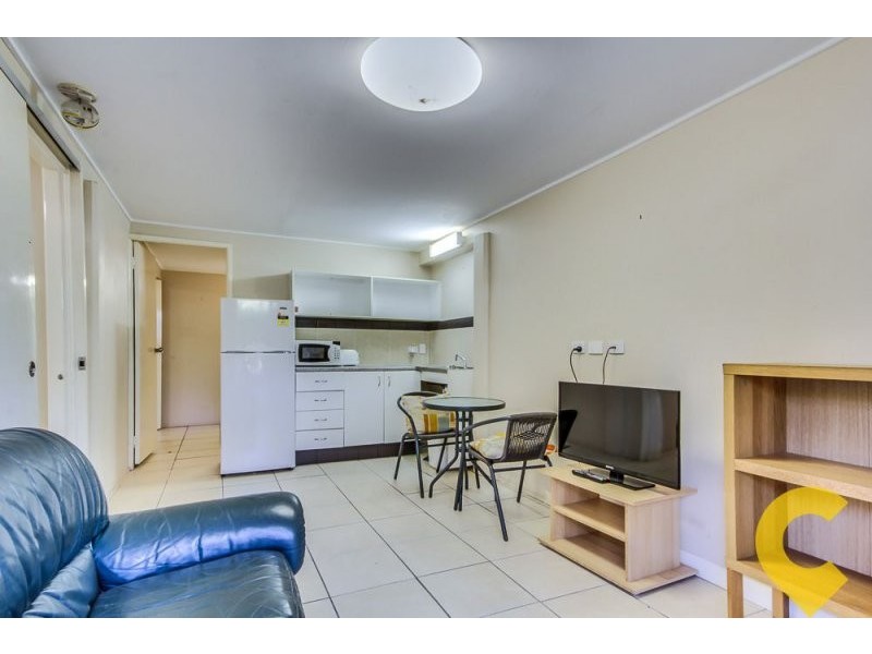 190 Bapaume Road, Holland Park West QLD 4121