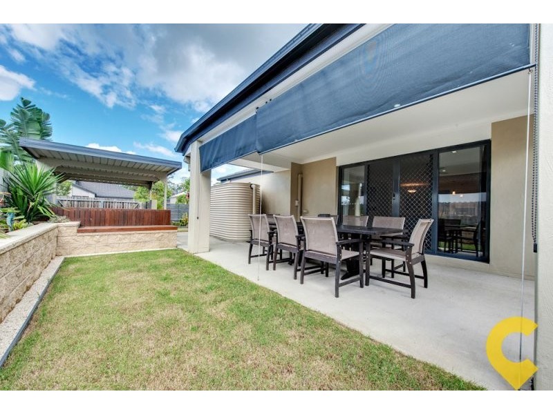 14 Coalstoun Crossing, Waterford QLD 4133