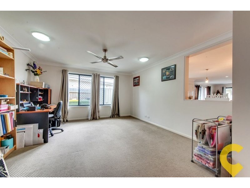 14 Coalstoun Crossing, Waterford QLD 4133