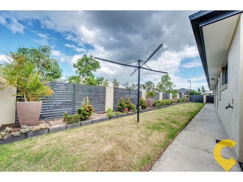 14 Coalstoun Crossing, Waterford QLD 4133