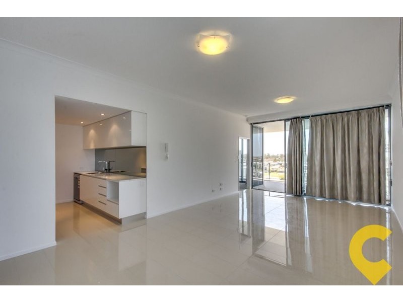710/15 Compass Drive, Biggera Waters QLD 4216