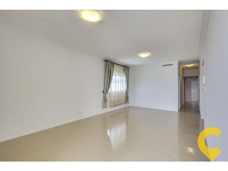 710/15 Compass Drive, Biggera Waters QLD 4216