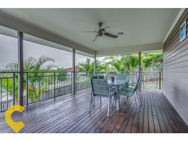 8 Mayfair Place, Stretton QLD 4116
