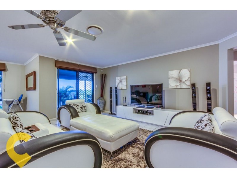 8 Mayfair Place, Stretton QLD 4116