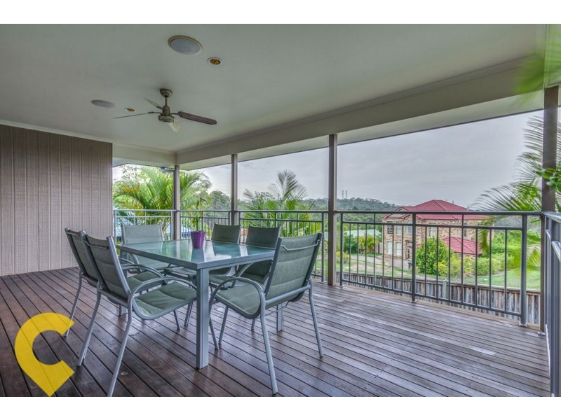 8 Mayfair Place, Stretton QLD 4116