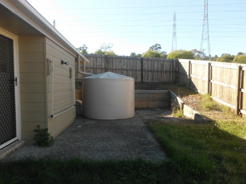 15 Weymouth Street, Bundamba QLD 4304