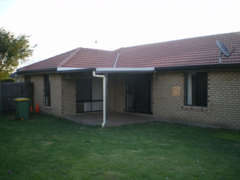 12 Hilldean Drive, Raceview QLD 4305