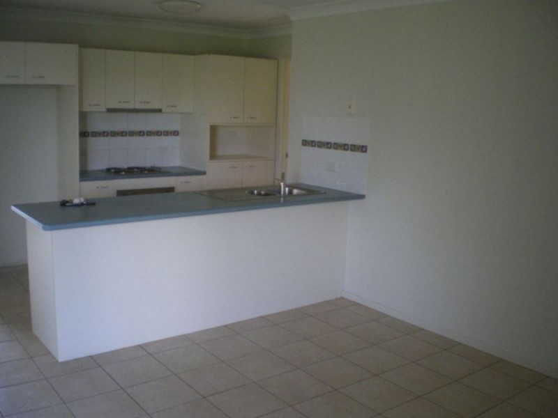 12 Hilldean Drive, Raceview QLD 4305