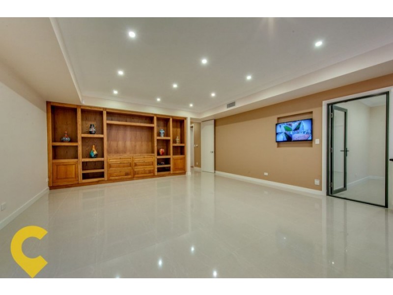 66 Hawthorn Circuit, Stretton QLD 4116