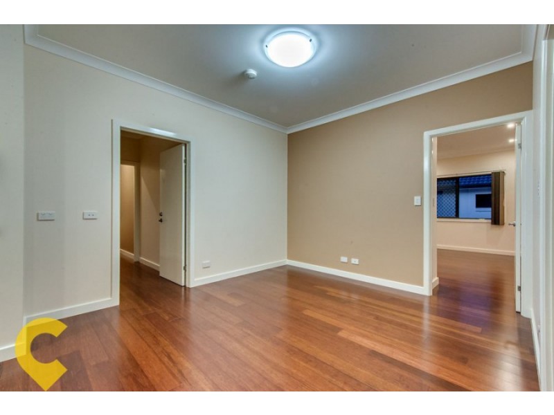 66 Hawthorn Circuit, Stretton QLD 4116