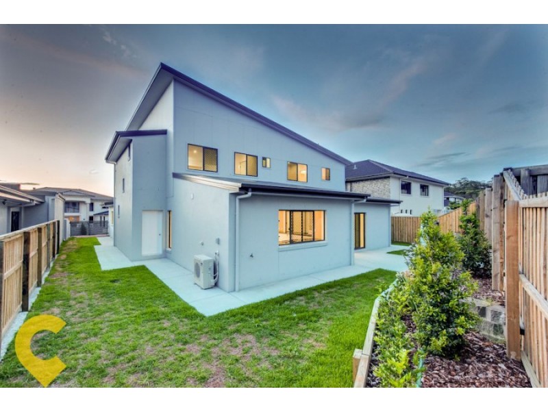 66 Hawthorn Circuit, Stretton QLD 4116