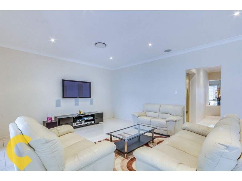 15 Elm Court, Stretton QLD 4116