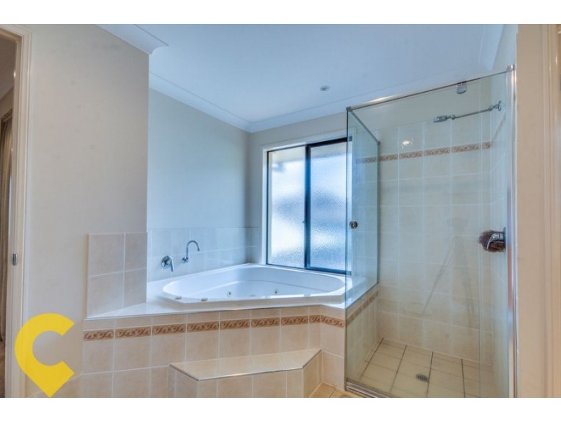 15 Elm Court, Stretton QLD 4116