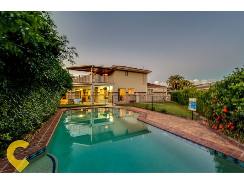 12 Fendi Place, Eight Mile Plains QLD 4113