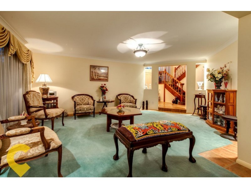 12 Fendi Place, Eight Mile Plains QLD 4113