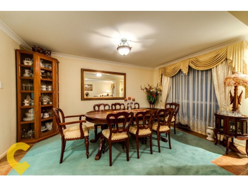 12 Fendi Place, Eight Mile Plains QLD 4113