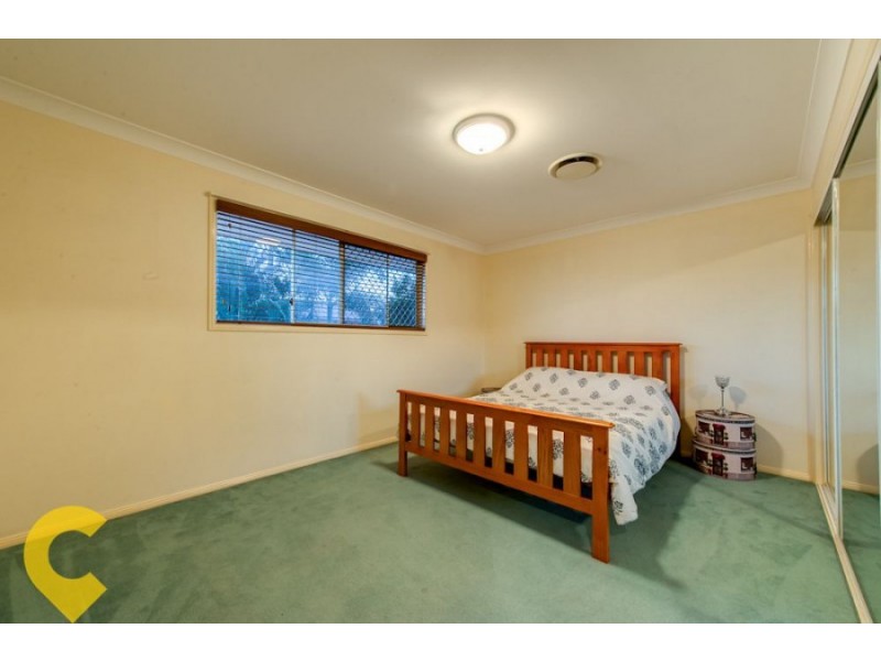 12 Fendi Place, Eight Mile Plains QLD 4113