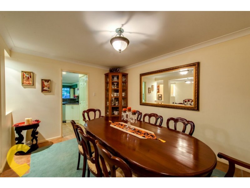 12 Fendi Place, Eight Mile Plains QLD 4113