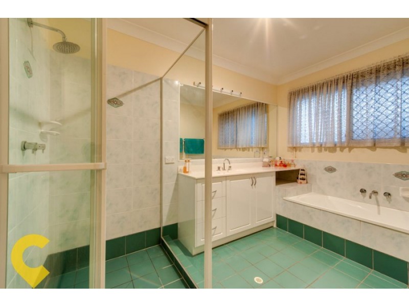 12 Fendi Place, Eight Mile Plains QLD 4113