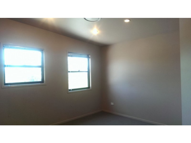 51 Coomera Court, Helensvale QLD 4212