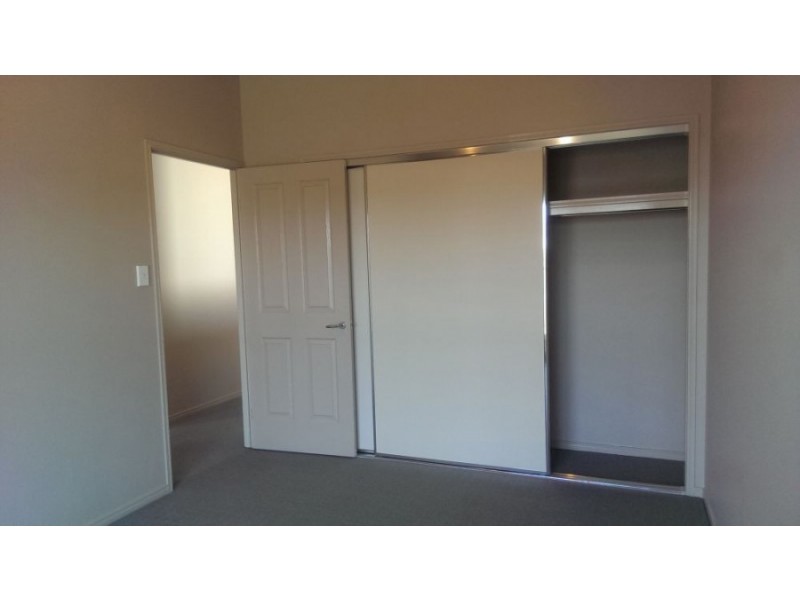 51 Coomera Court, Helensvale QLD 4212