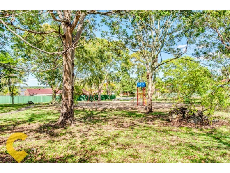 52 Achillies Drive, Springwood QLD 4127