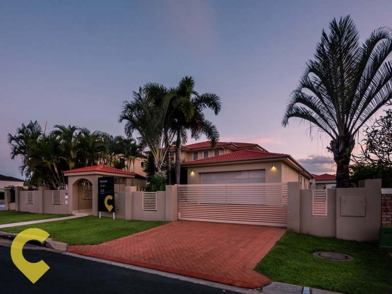 74 Delaney Circuit, Carindale QLD 4152