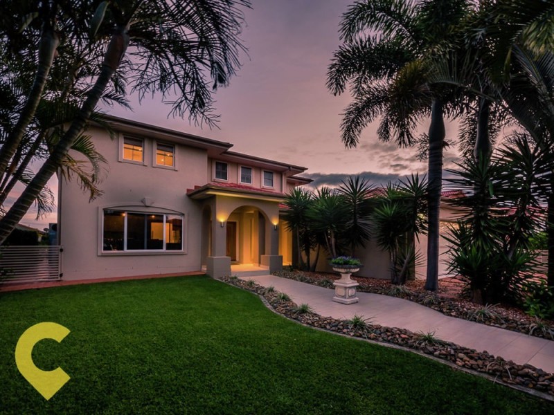 74 Delaney Circuit, Carindale QLD 4152