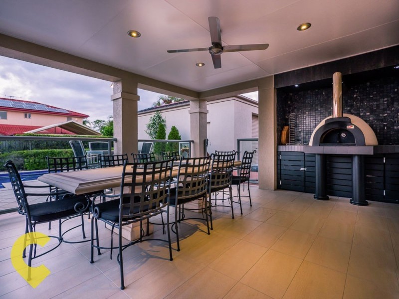 74 Delaney Circuit, Carindale QLD 4152