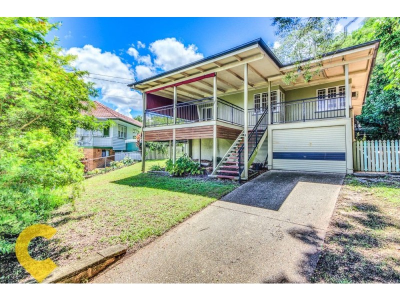 4 Avesnes Street, Holland Park QLD 4121