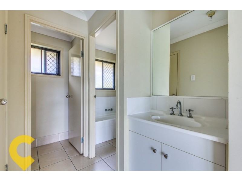 34 Storr Circuit, Goodna QLD 4300