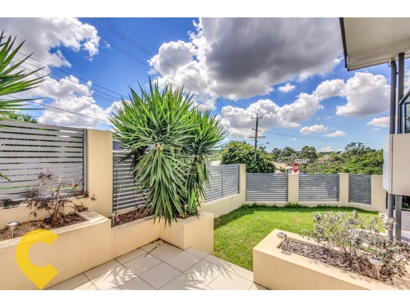 1 Miriam Street, Holland Park West QLD 4121