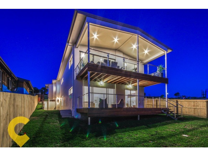 19 Birkenhead Place, Carindale QLD 4152